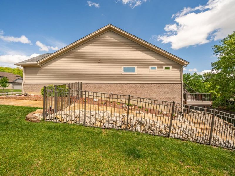 1331 Peregrine Way, Hamilton, OH 45013 Photo 30