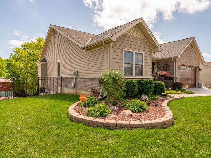 1331 Peregrine Way, Hamilton, OH 45013 Photo 5