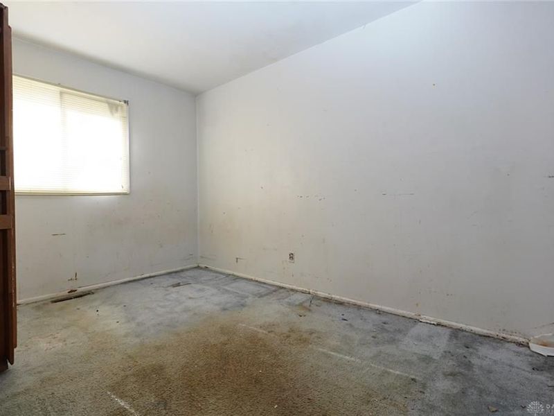 80 Brookhaven Drive, Trotwood, OH 45426 Photo 4