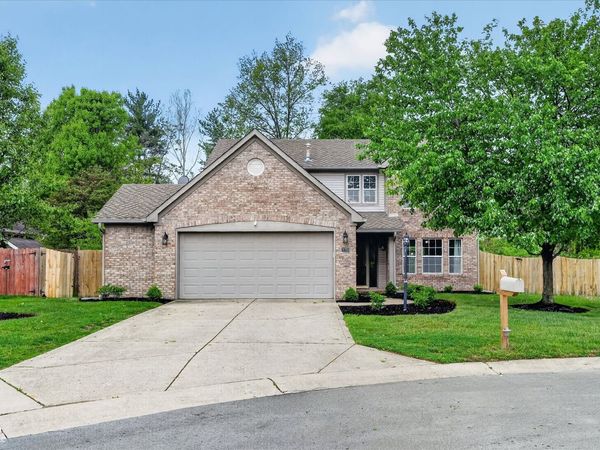1450 Preston Court , Greenwood, IN 46143