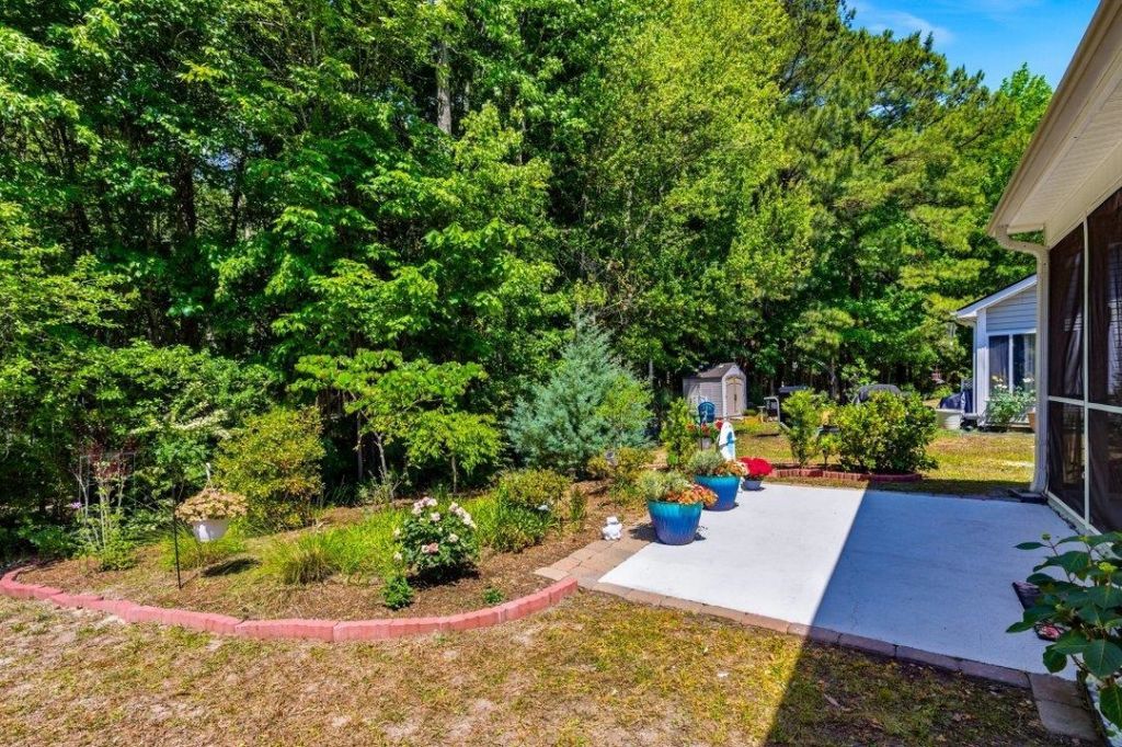 200 Country Manor Dr. Photo 9