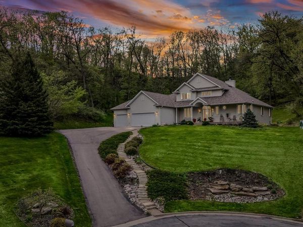 1721 Snowflake PLACE, Onalaska, WI 54650