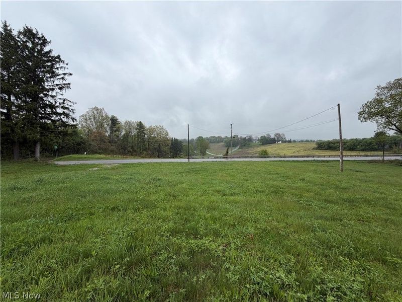 7043 Shepler Church Avenue SW, Navarre, OH 44662 Photo 3