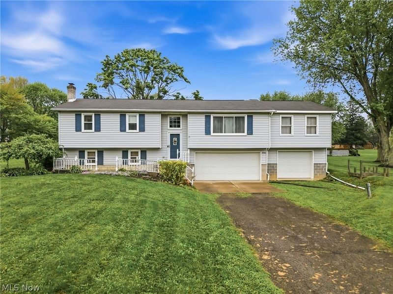 42866 Apples Way Drive, Leetonia, OH 44431 Photo 1