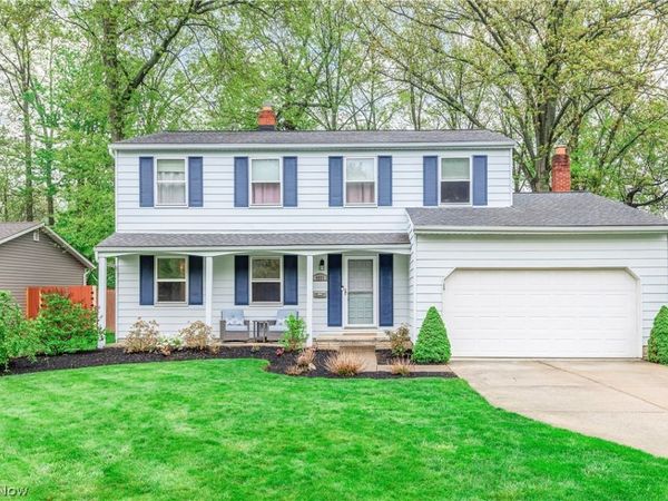 4083 Lydgate Drive , North Olmsted, OH 44070