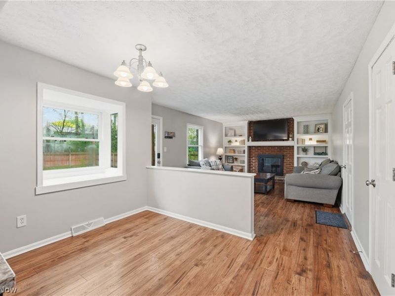 4083 Lydgate Drive , North Olmsted, OH 44070 Photo 17