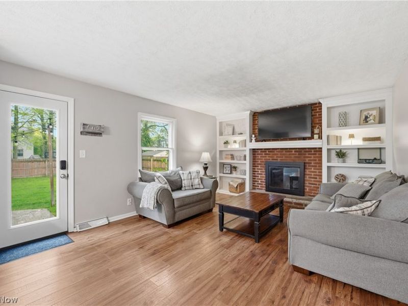 4083 Lydgate Drive , North Olmsted, OH 44070 Photo 18