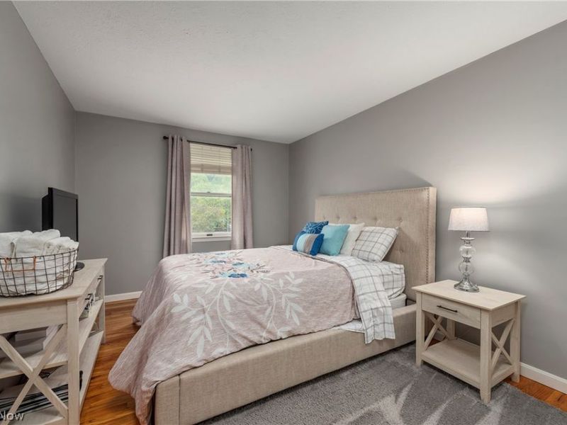 4083 Lydgate Drive , North Olmsted, OH 44070 Photo 32
