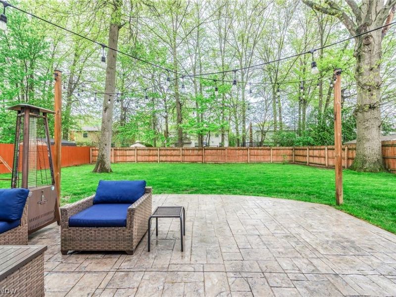 4083 Lydgate Drive , North Olmsted, OH 44070 Photo 42