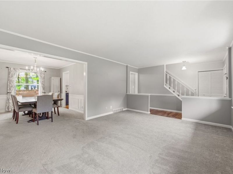 4083 Lydgate Drive , North Olmsted, OH 44070 Photo 8