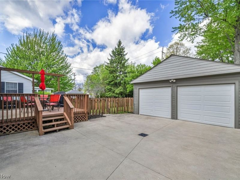 20944 Woodstock Avenue, Fairview Park, OH 44126 Photo 19
