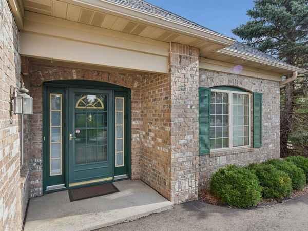 631 Grandview Drive, Hudson, WI 54016