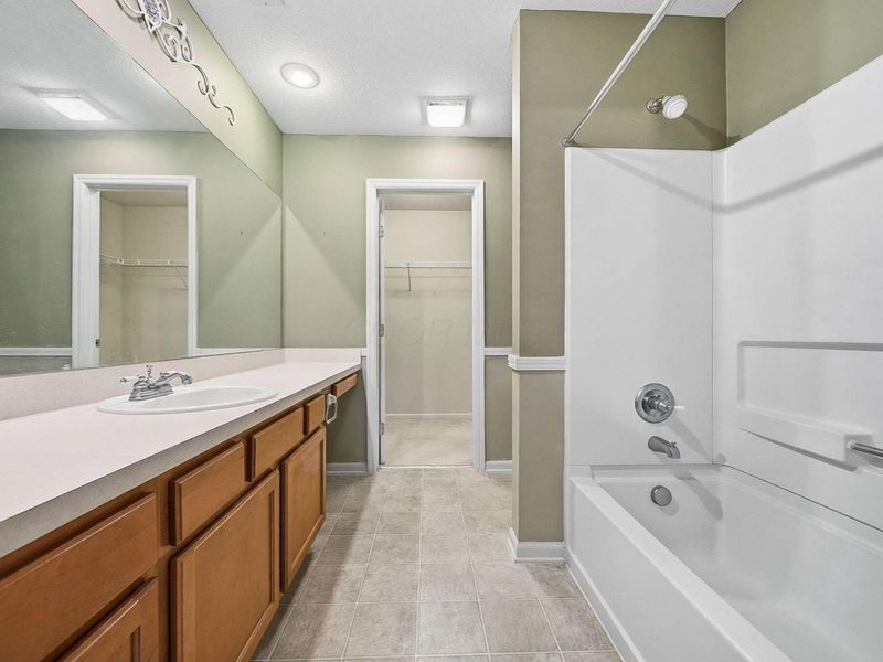 5162 Vinings Ridge , Dublin, OH 43016 Photo 52