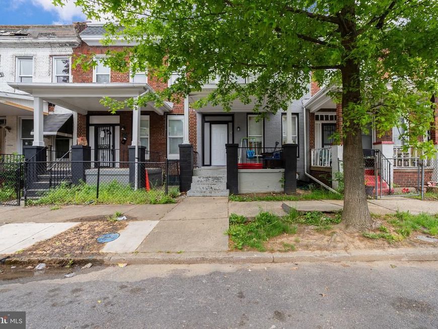 2619 Robb Street, Baltimore, MD 21218 Main Photo
