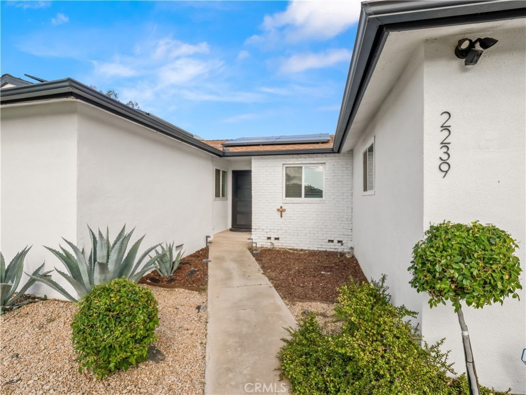 2239 Sunnyside, Clovis, CA 93611 Main Photo