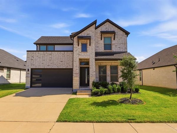 129 Chase Creek Drive, Lavon, TX 75166