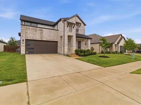 129 Chase Creek Drive, Lavon, TX 75166