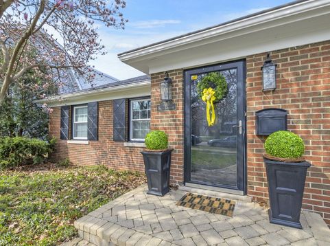 Main Photo