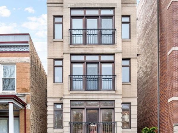 3752 N Fremont Street , Unit 2, Chicago, IL 60613