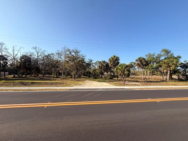 403 SE First Ave, Steinhatchee, FL 32359