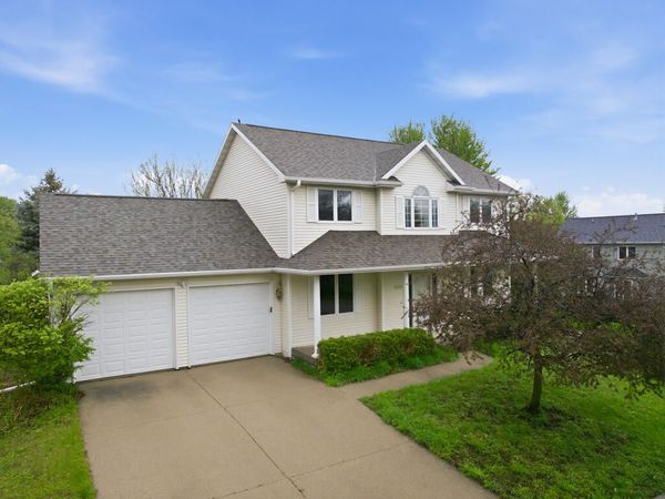 609 Shelley Avenue, Ames, IA 50014