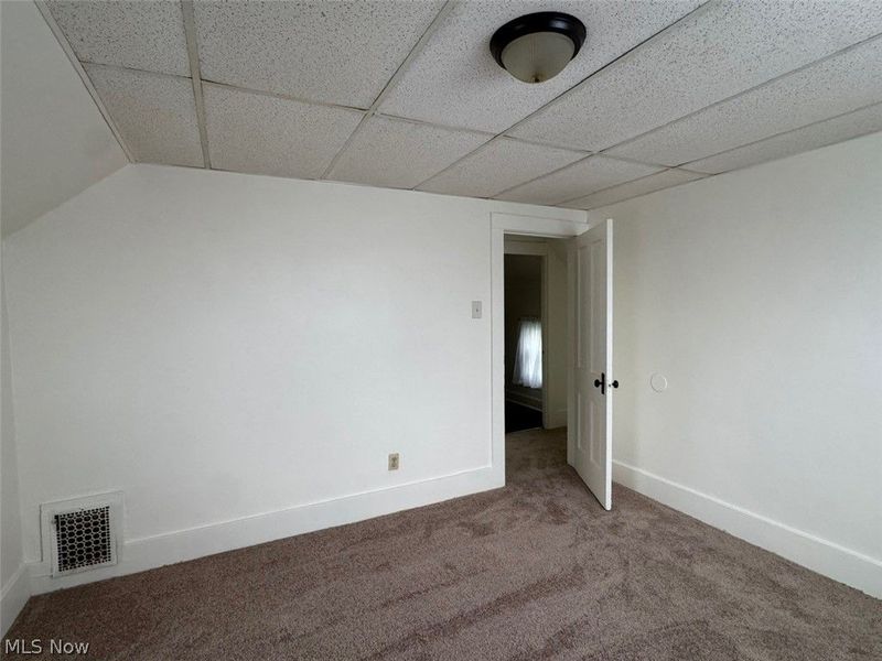 1009 W Wilbeth Road, Akron, OH 44314 Photo 17