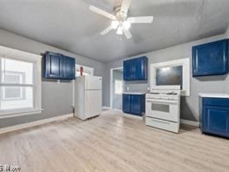 4141 Cyril Avenue, Cleveland, OH 44109 Photo 4