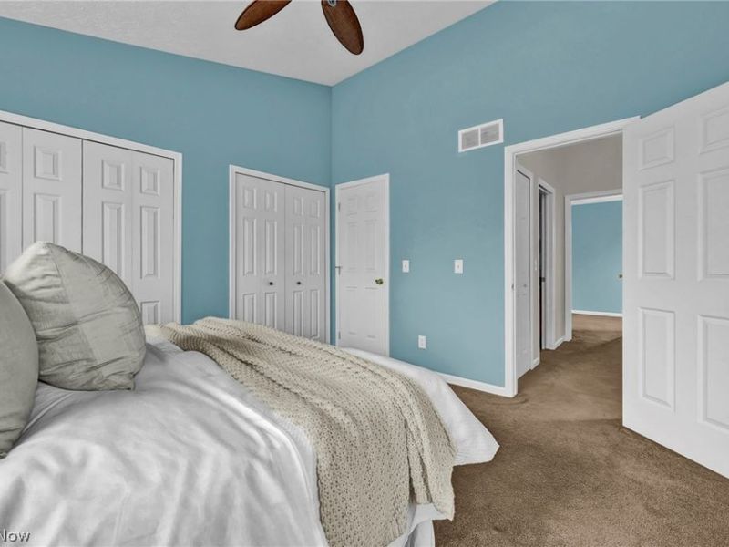 833 Overlook Ridge Drive, Cleveland, OH 44109 Photo 12