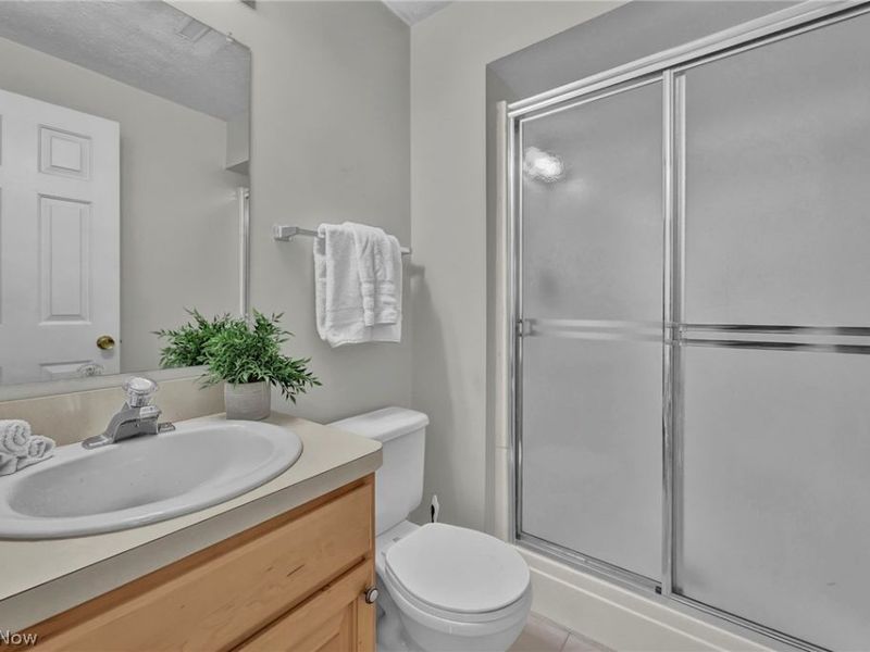 833 Overlook Ridge Drive, Cleveland, OH 44109 Photo 20