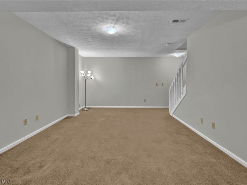 833 Overlook Ridge Drive, Cleveland, OH 44109 Photo 21