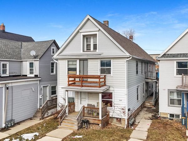 6410 National AVENUE, West Allis, WI 53214