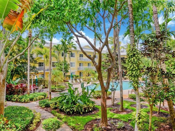 150 NE 15th Ave , Unit 235, Fort Lauderdale, FL 33301