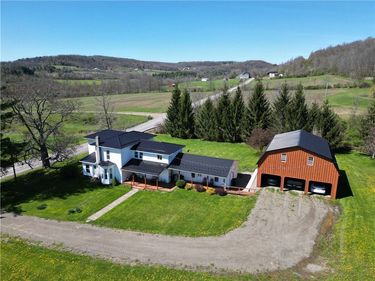 4601 County Route 82, Woodhull, NY 14898