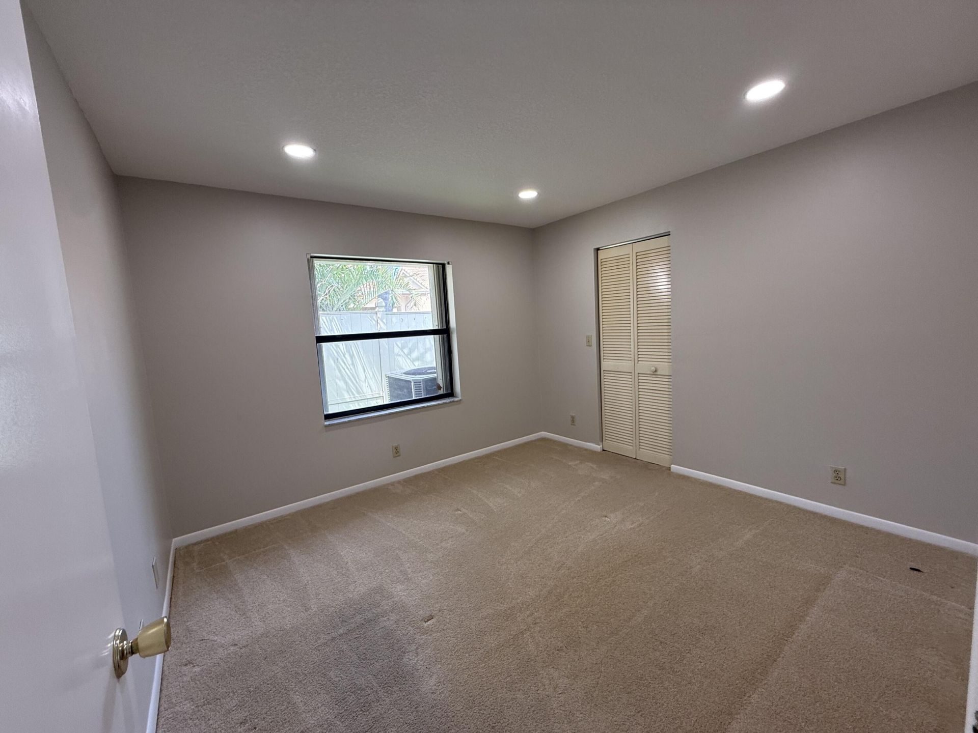 9215 Sun Pointe Drive, Boynton Beach, FL 33437 Photo
