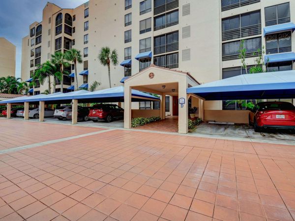 7194 Promenade Drive, Unit 202, Boca Raton, FL 33433
