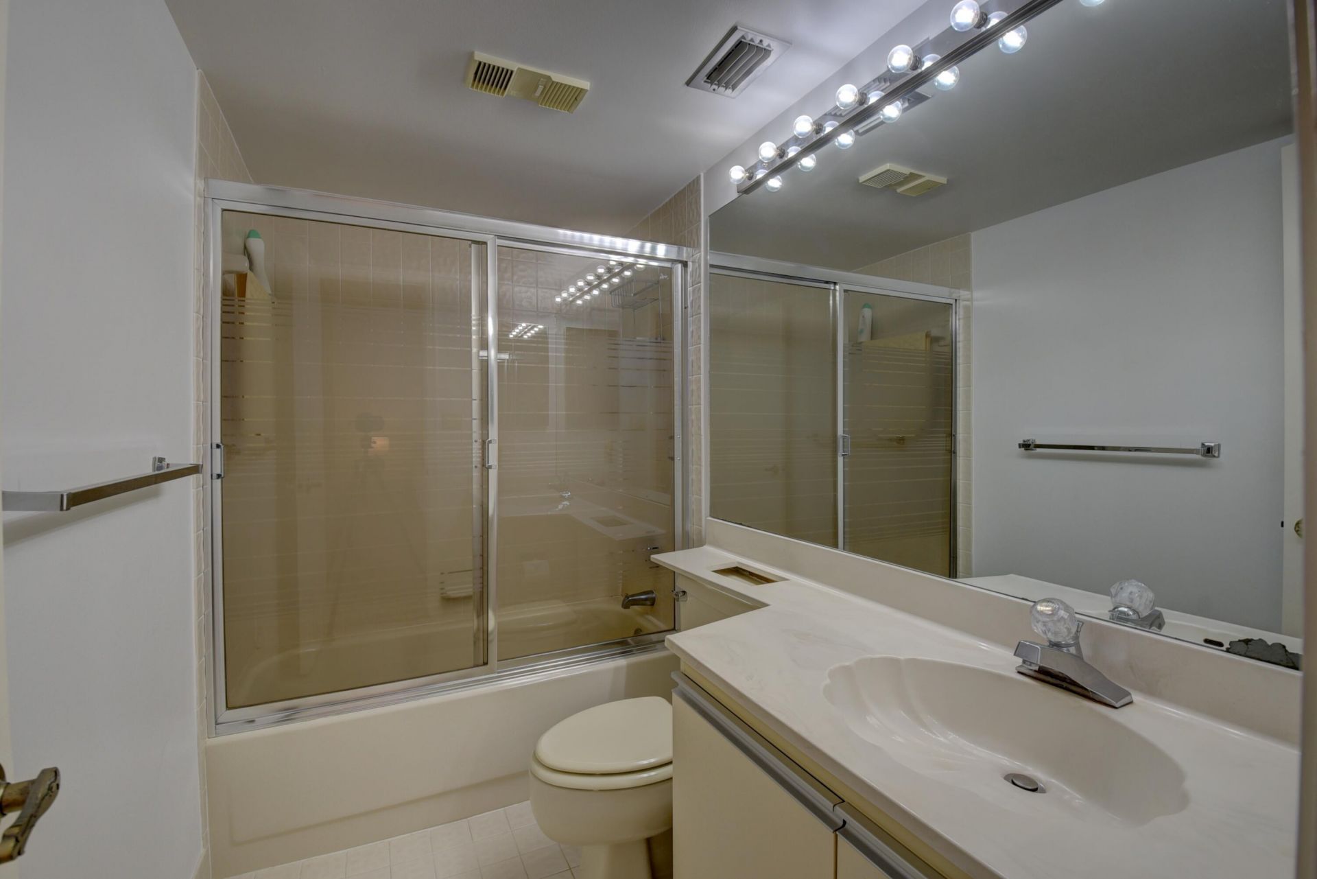 7194 Promenade Drive, Unit 202, Boca Raton, FL 33433 Photo