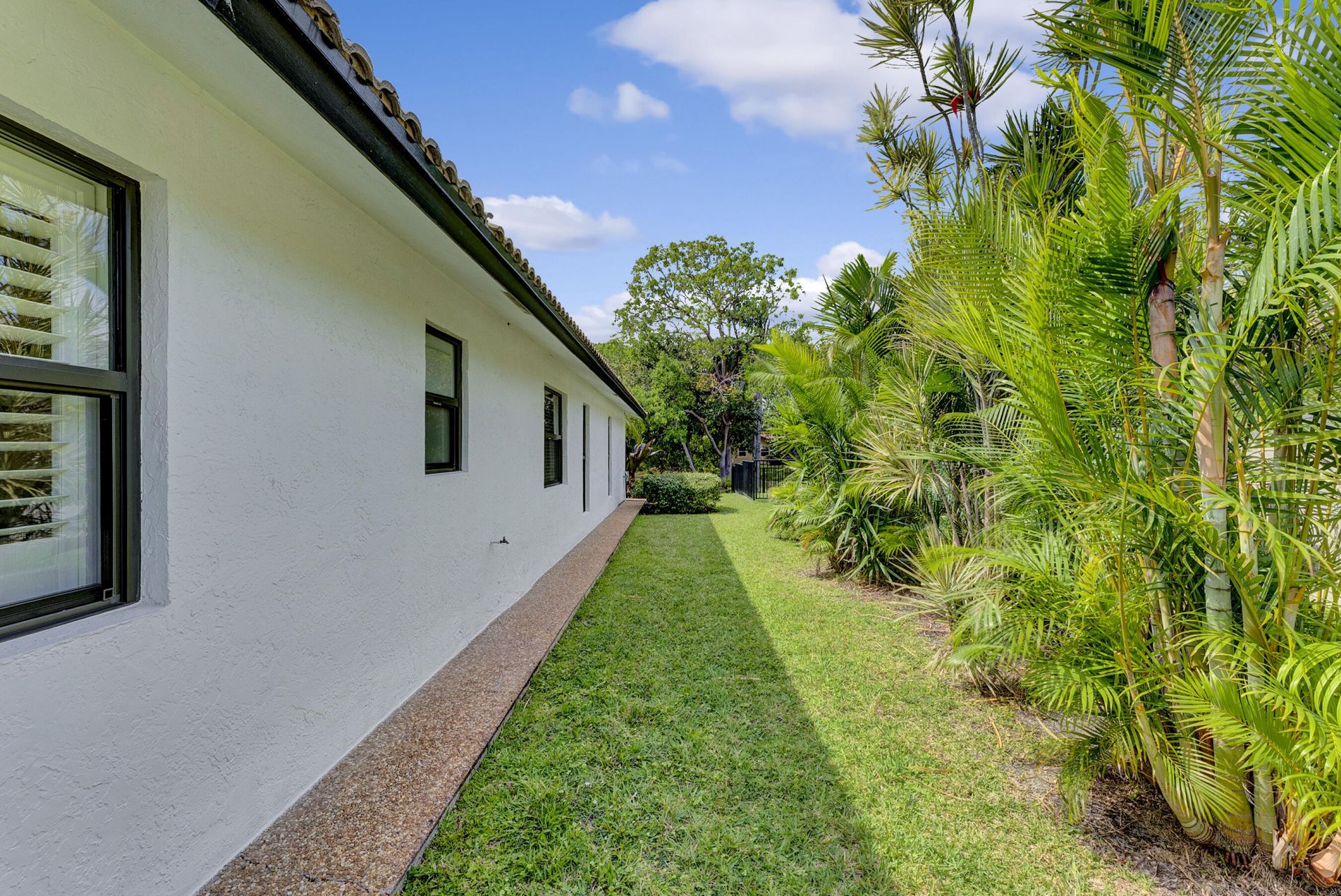 2425 NW 26th Street, Boca Raton, FL 33431 Photo