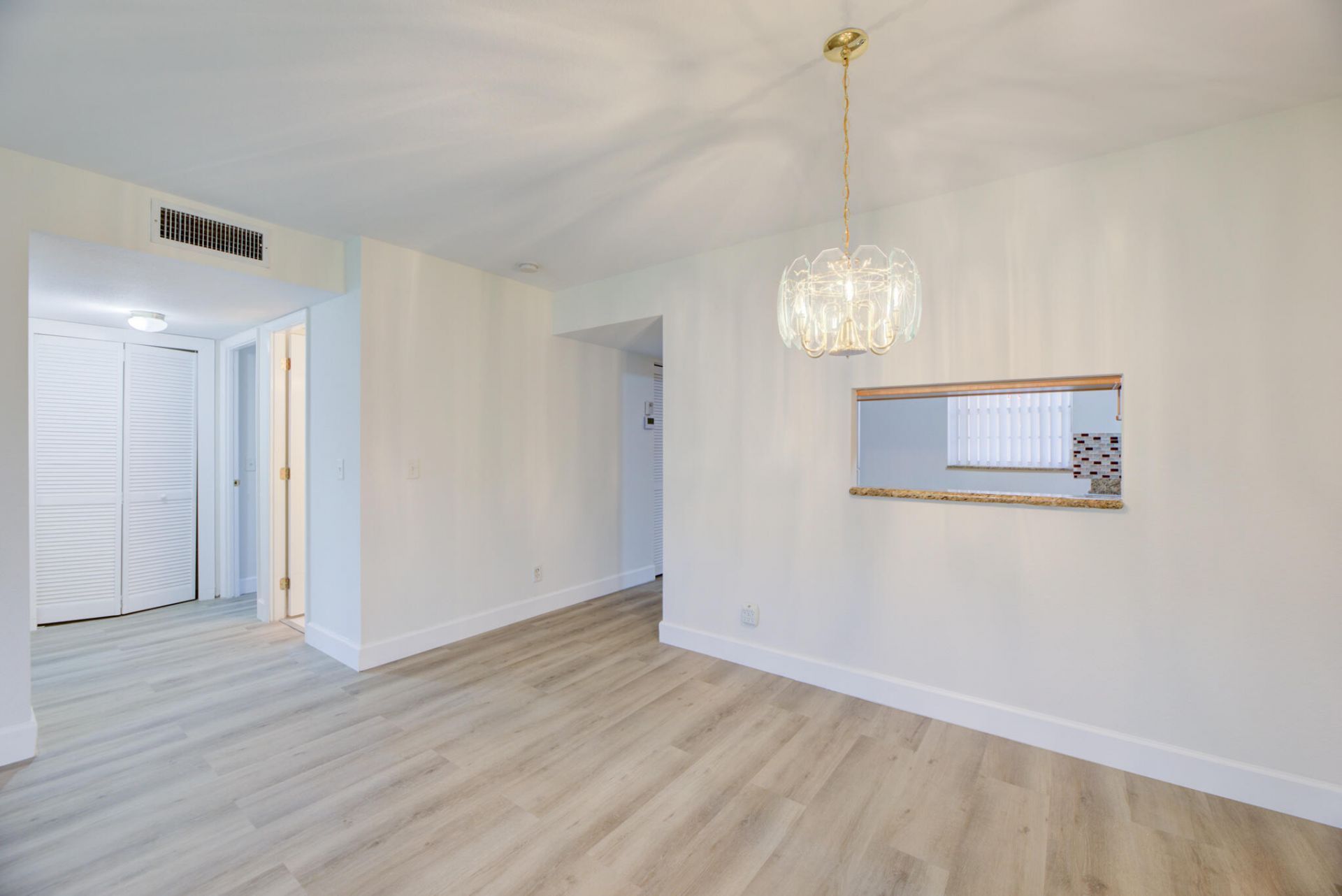 12016 S Greenway Cir Circle S, Unit 105, Royal Palm Beach, FL 33411 Photo