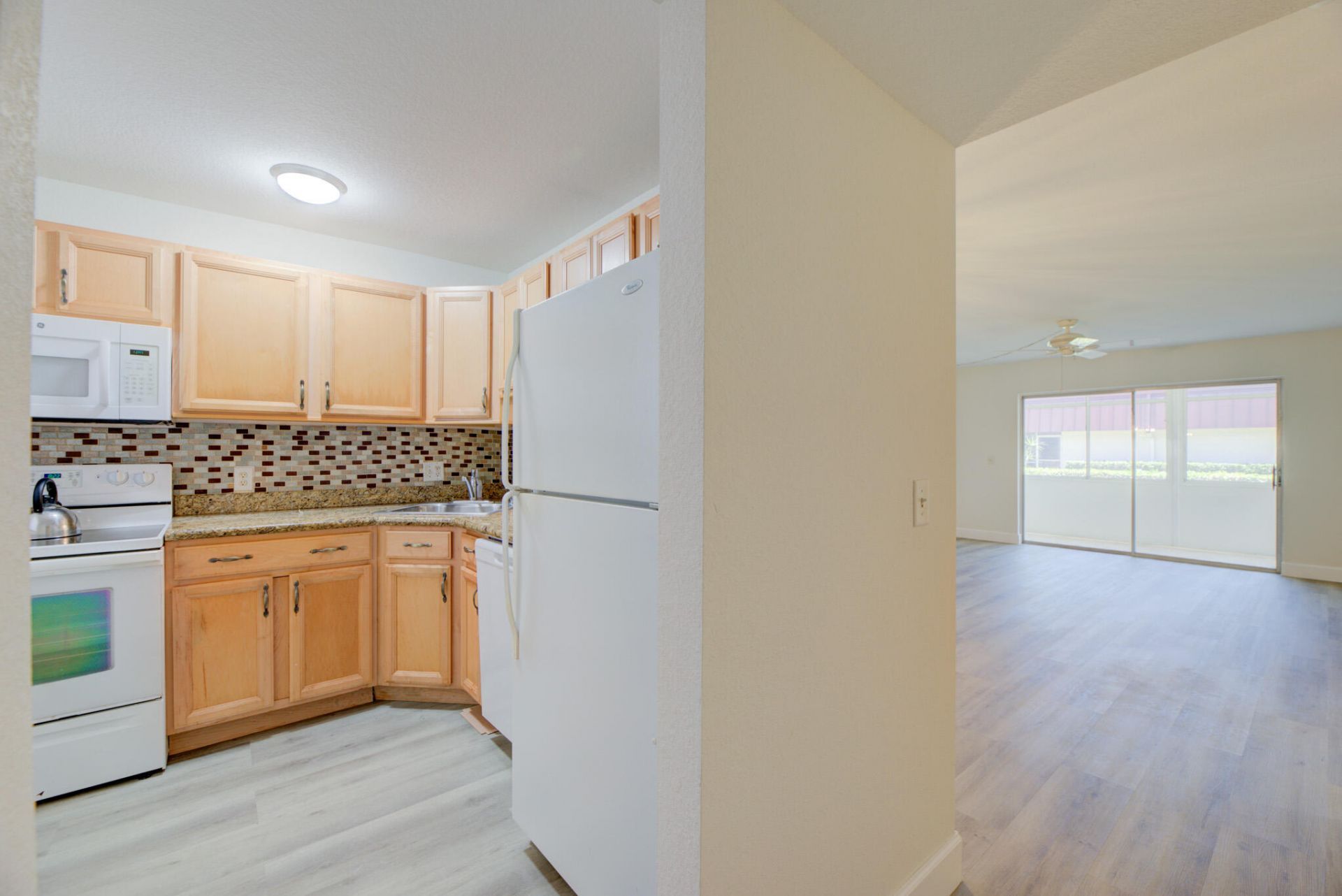 12016 S Greenway Cir Circle S, Unit 105, Royal Palm Beach, FL 33411 Photo