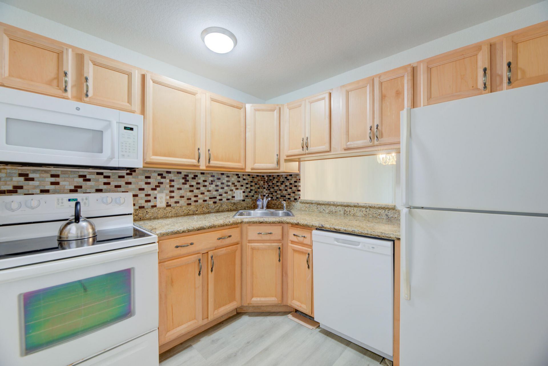 12016 S Greenway Cir Circle S, Unit 105, Royal Palm Beach, FL 33411 Photo