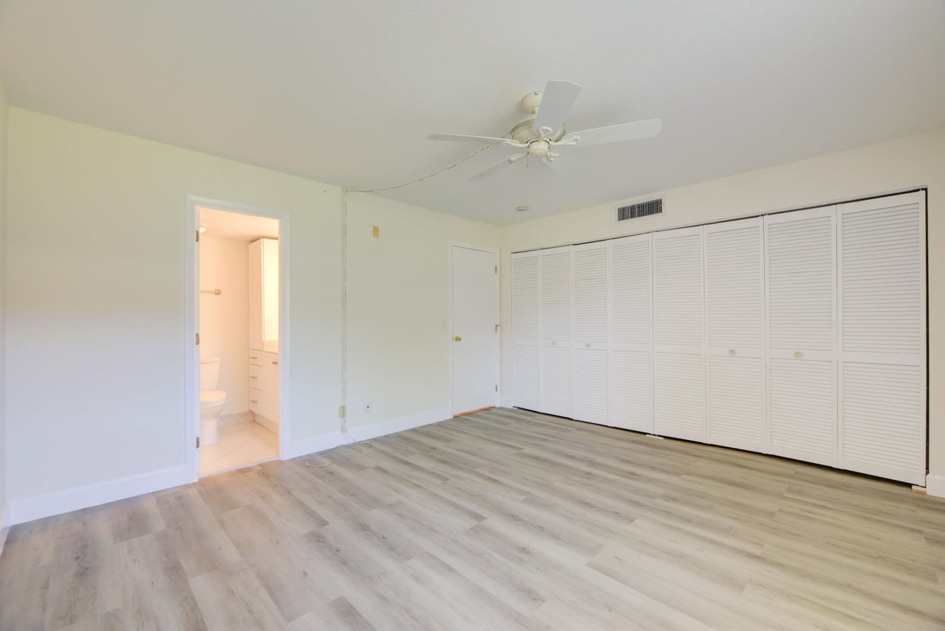 12016 S Greenway Cir Circle S, Unit 105, Royal Palm Beach, FL 33411 Photo
