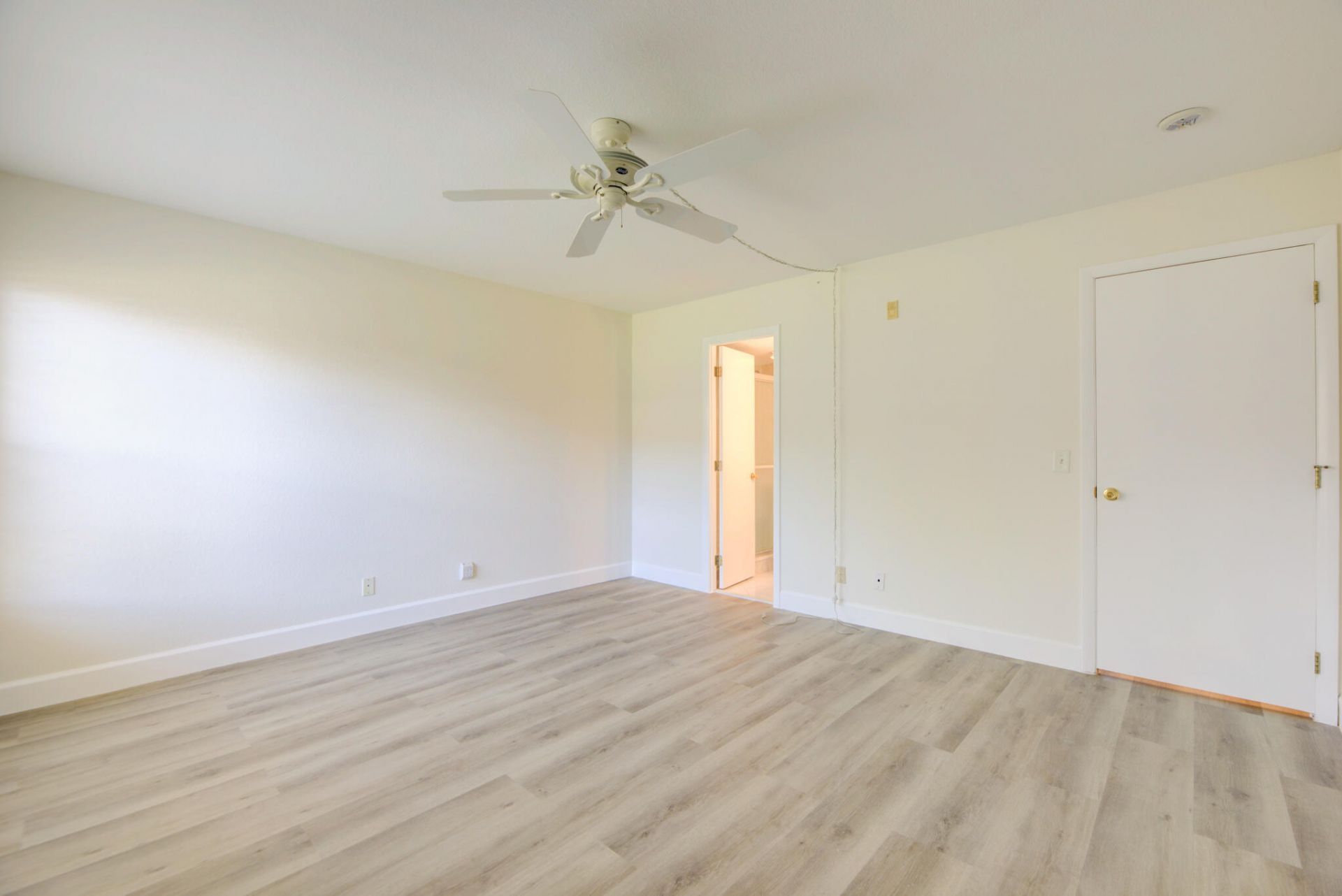 12016 S Greenway Cir Circle S, Unit 105, Royal Palm Beach, FL 33411 Photo