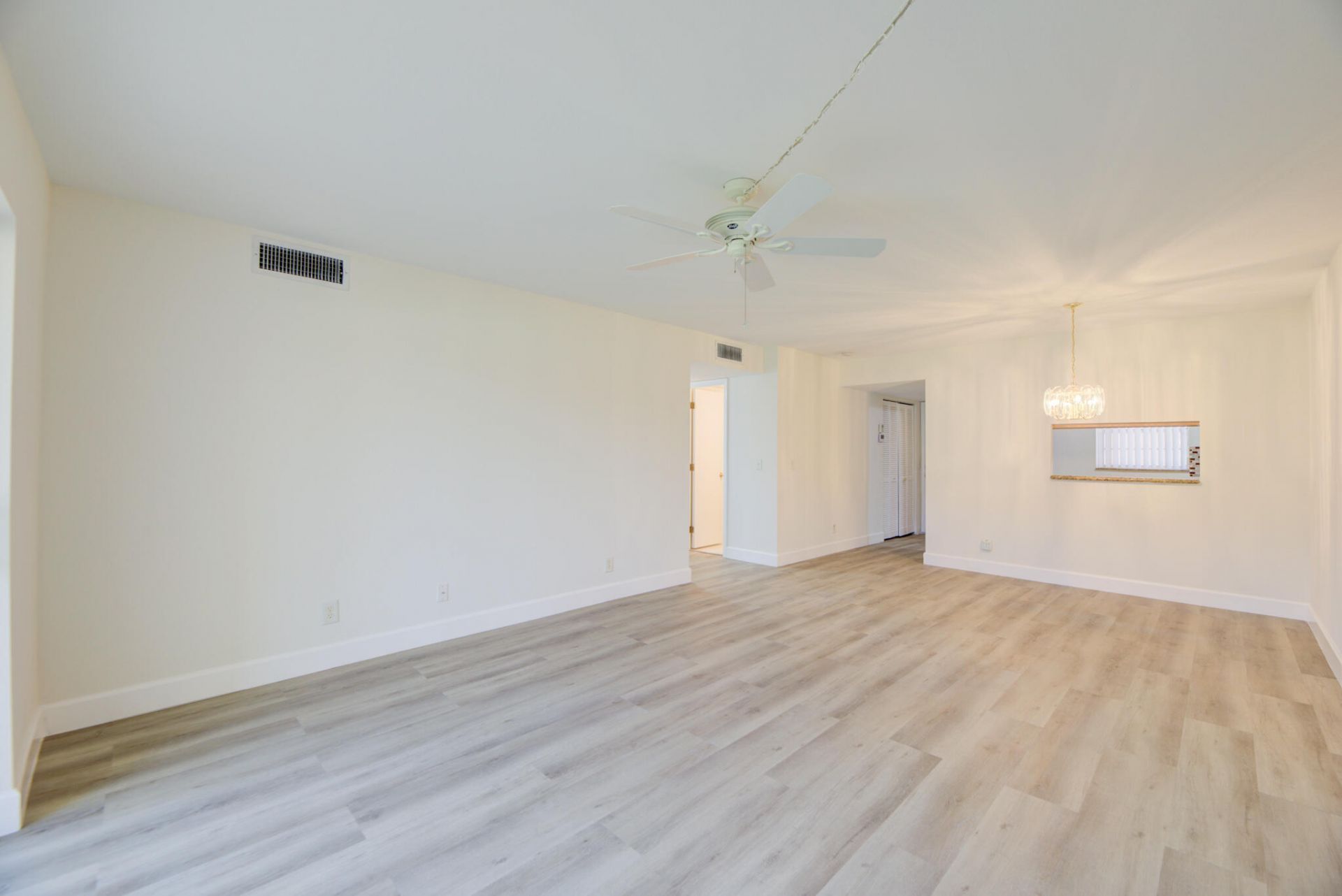 12016 S Greenway Cir Circle S, Unit 105, Royal Palm Beach, FL 33411 Photo