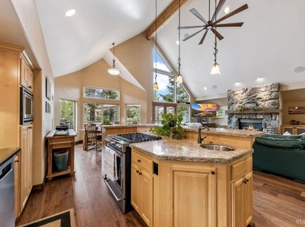 2121 Marshall Trail, South Lake Tahoe, CA 96150 Photo