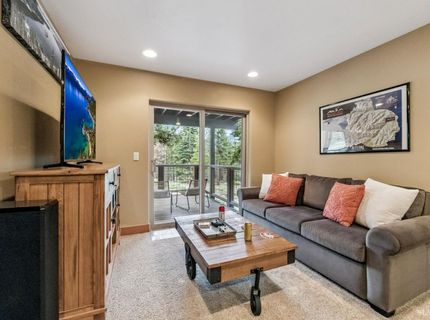 2121 Marshall Trail, South Lake Tahoe, CA 96150 Photo