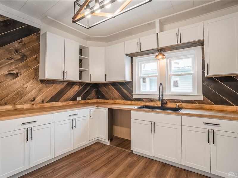 948 Gray Avenue, Greenville, OH 45331 Photo 11