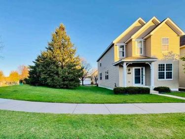 10165 Indigo Drive, Eden Prairie, MN 55347