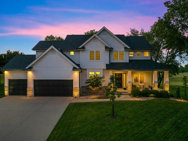 2711 NE Trilein Drive, Ankeny, IA 50021