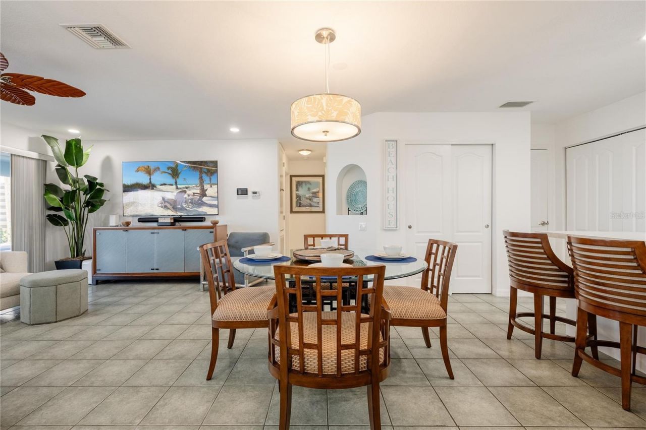 2630 N Beach Road, Englewood, FL 34223 Photo