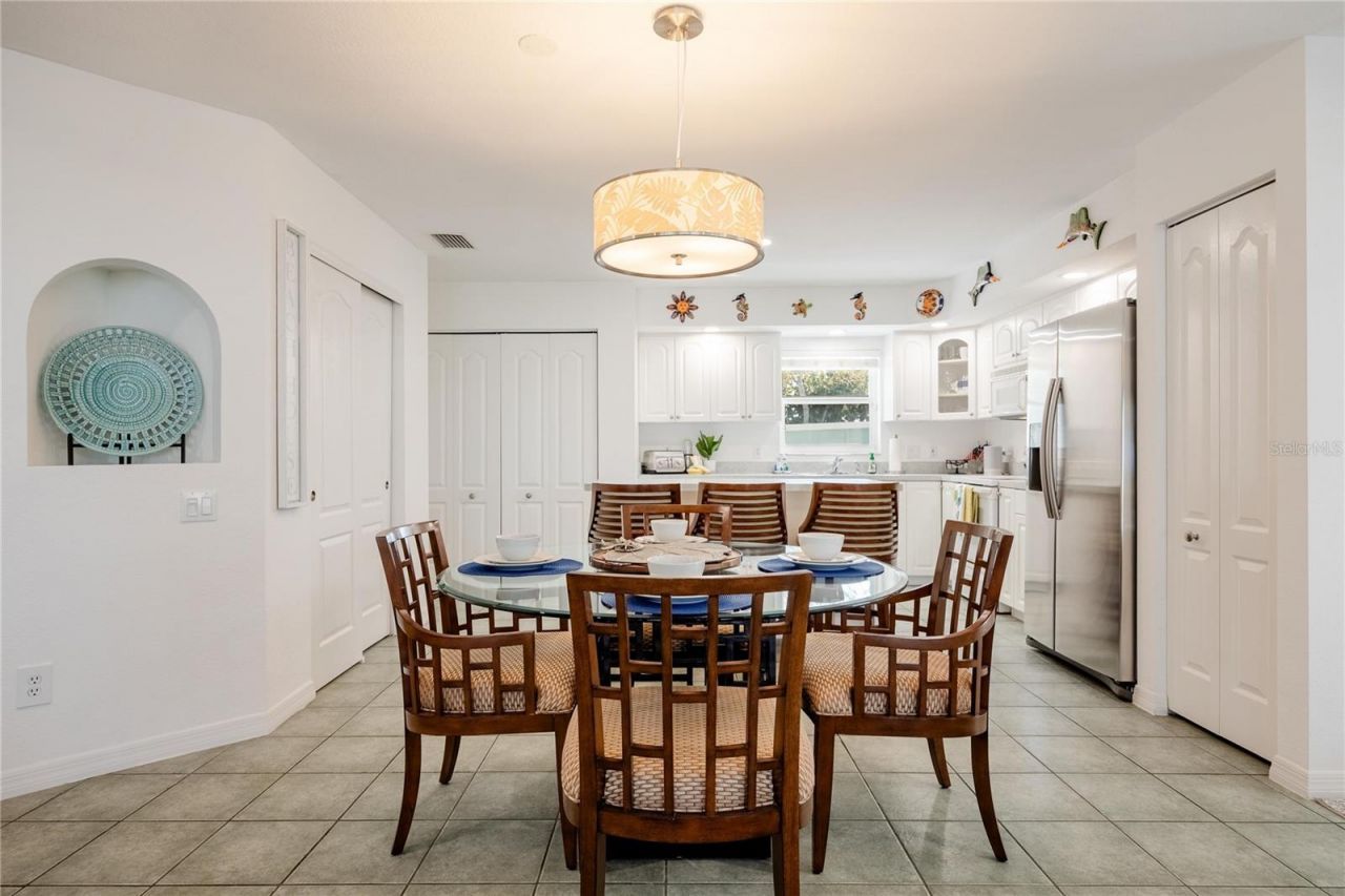 2630 N Beach Road, Englewood, FL 34223 Photo